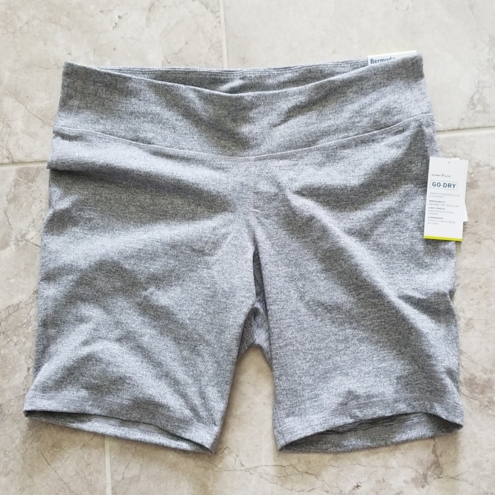 NWT Old Navy Active Bermuda Shorts
